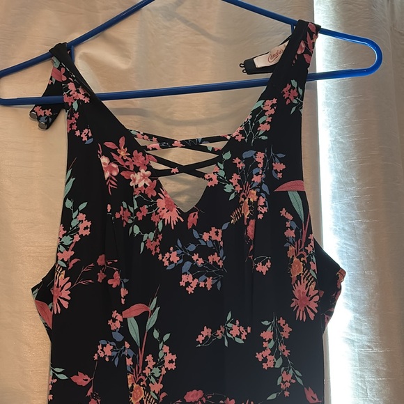 Candies dress size small worn twice. In excellent condition ! - Picture 2 of 4